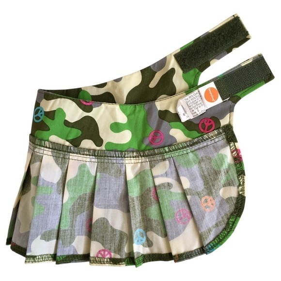 NEW SimplyDog Pet Outfit 2-Piece Camo Skirt & Peace Sign Top Pink Green Size S - Picture 6 of 13